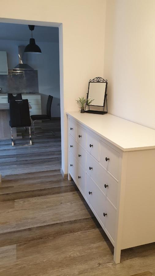 Apartma Claudia Apartment *